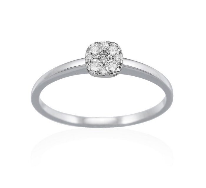 Anillo en Oro 18Kt. y diamantes