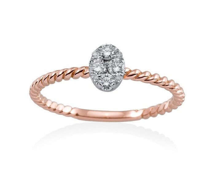 Anillo en Oro 18Kt. y diamantes